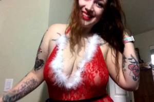 Santa Knows Where The Naughty Girls Live ❤ OC